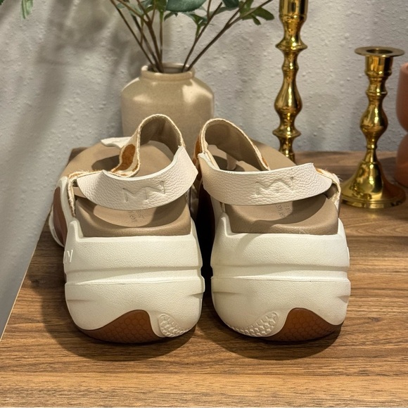 Mark Nason Women’s 10 Giraffe Print Neo Block Leather Platform Sandals Comfort - Picture 4 of 7